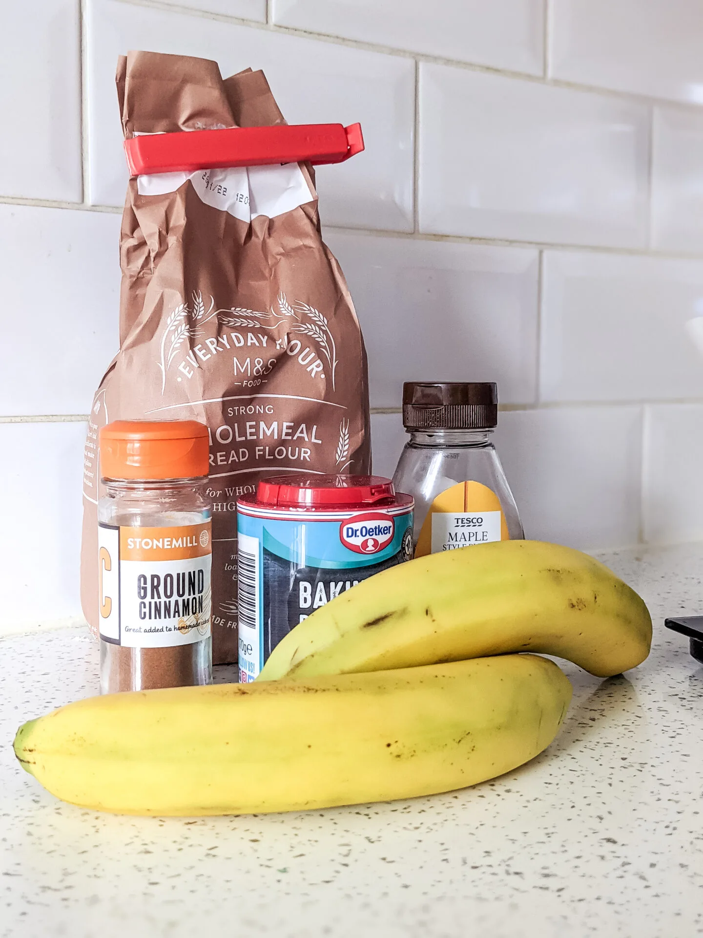 ingredients for the banana bread for toddlers and babies