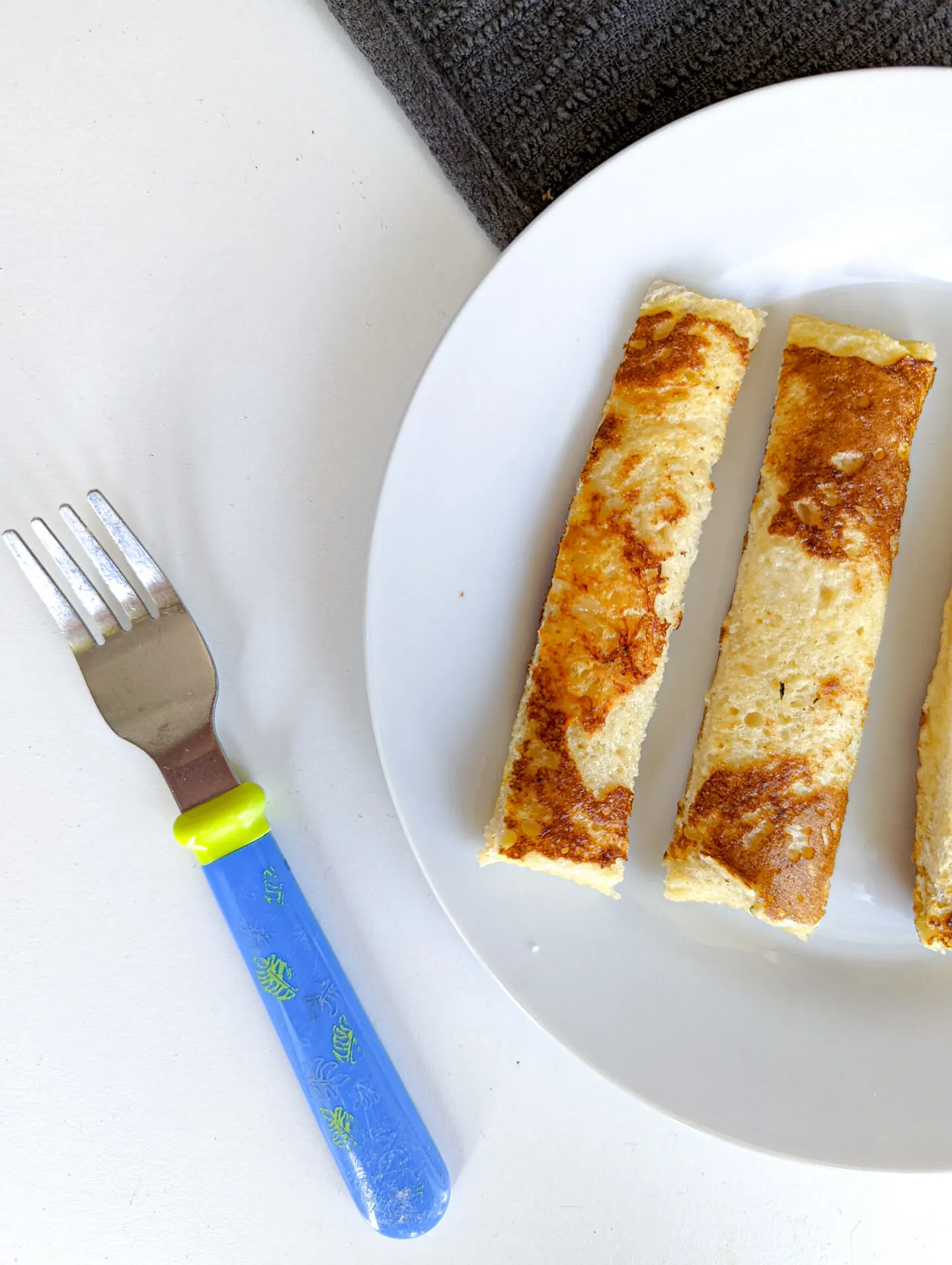 cheesy eggy bread ready to be served