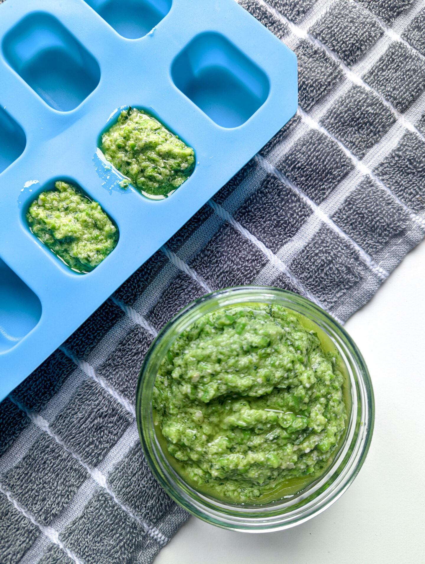 pea pesto for babies with ice cube tray with small freezable portions